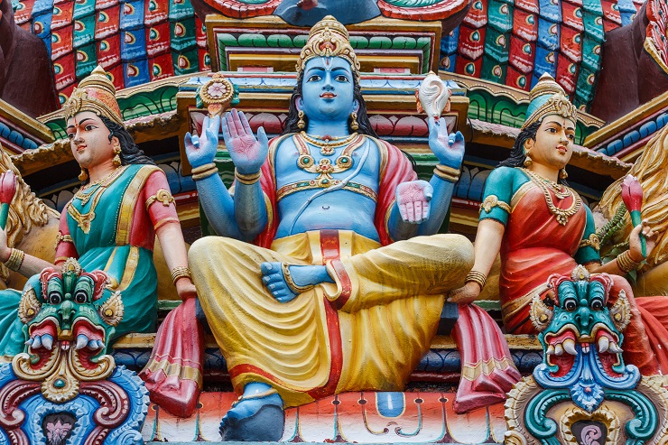 バラナシへのアクセスとヒンドゥー教の基礎知識